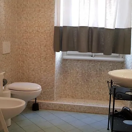 La Casa Di Chiara Апартаменты *